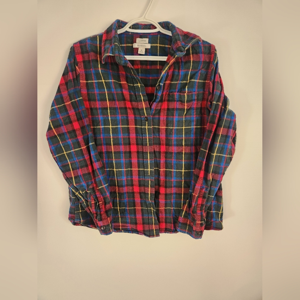 L.L. Bean Blue Red Yellow Plaid Button Down Shirt, Size M, 100% Cotton